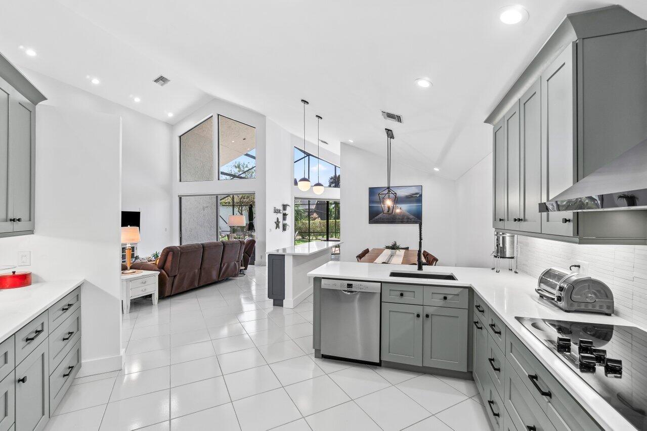 11517 Victoria Drive
