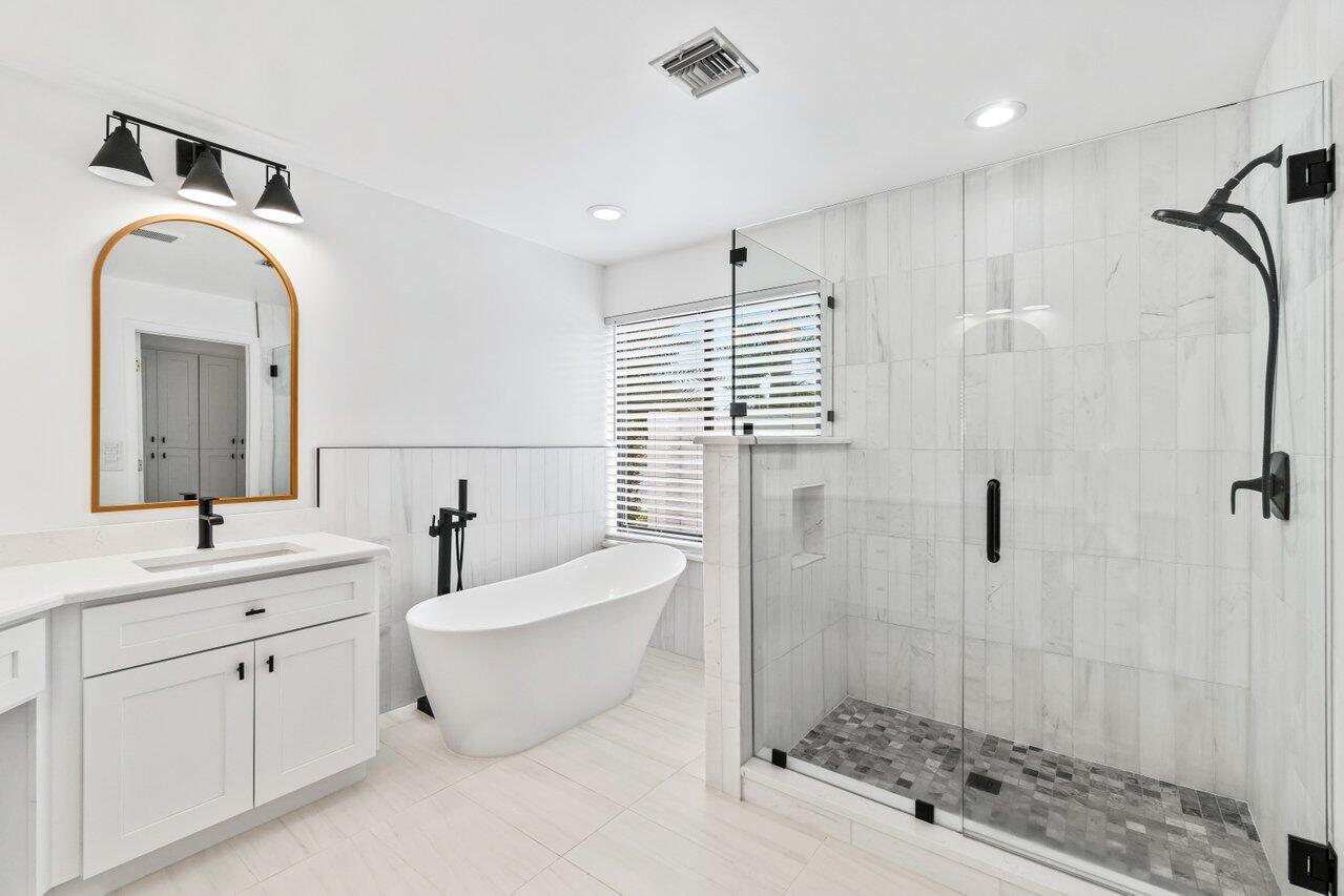 11517 Victoria Drive