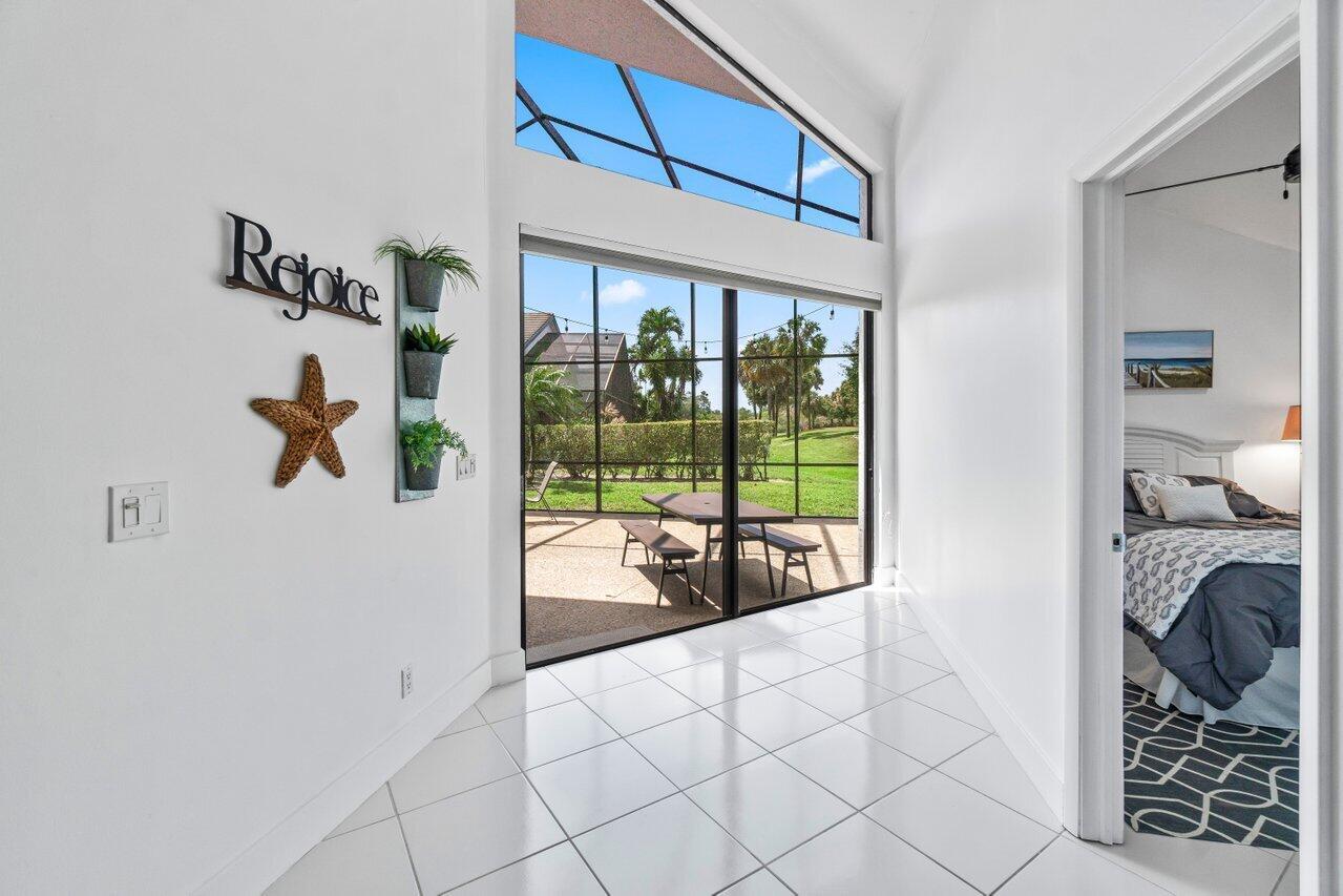 11517 Victoria Drive