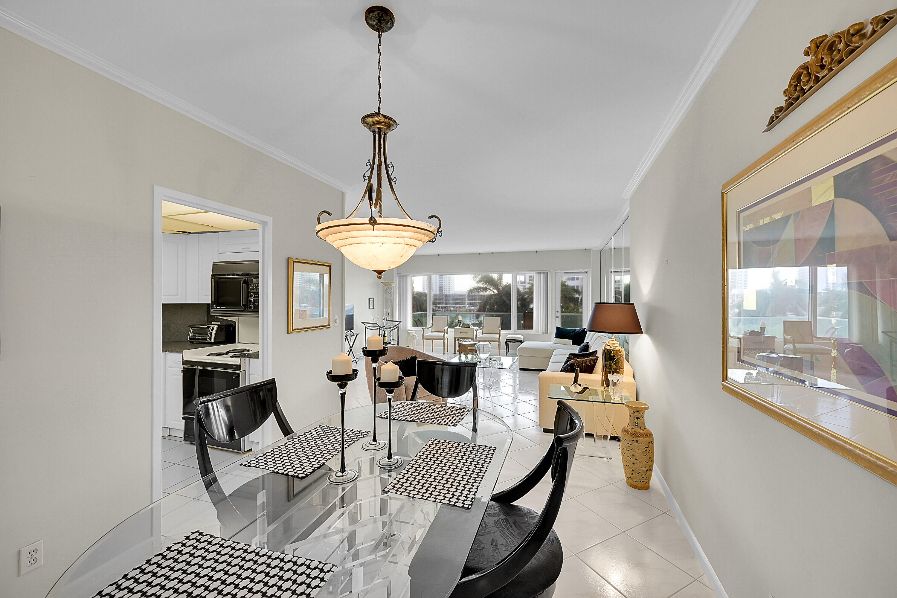 701 E Camino Real 4b