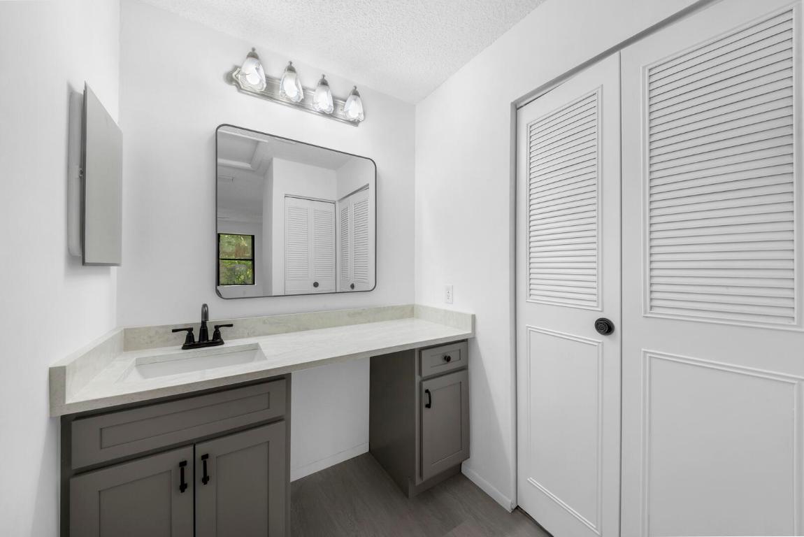 132 Manchineel Court, Royal Palm Beach