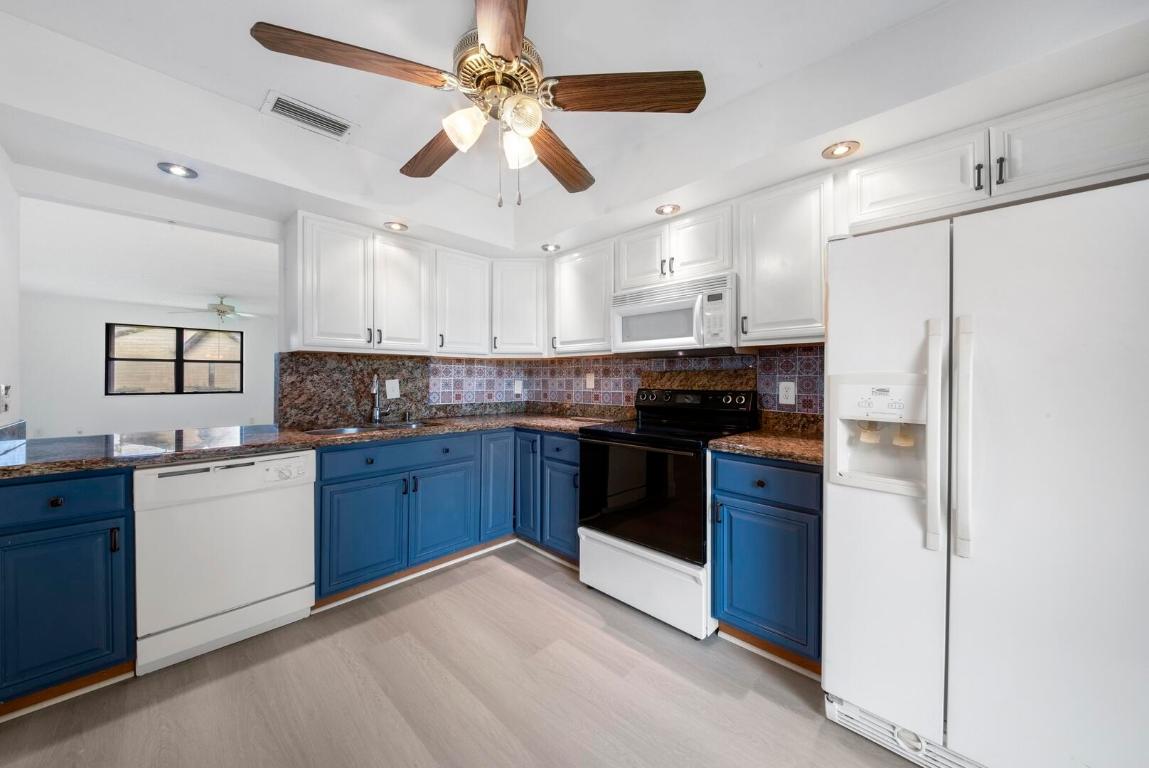 132 Manchineel Court, Royal Palm Beach