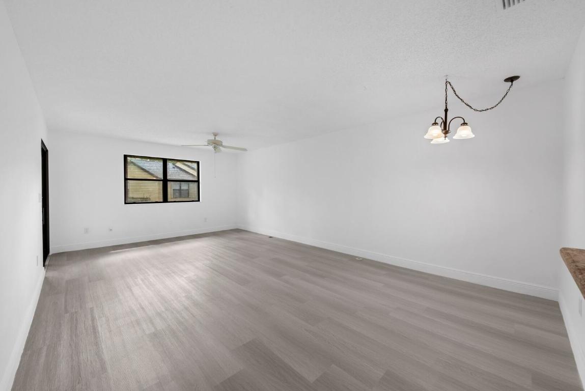 132 Manchineel Court, Royal Palm Beach