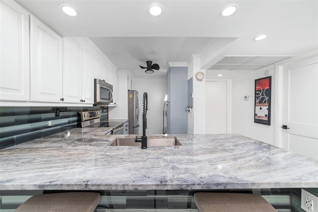 12 Royal Palm Way Unit 103