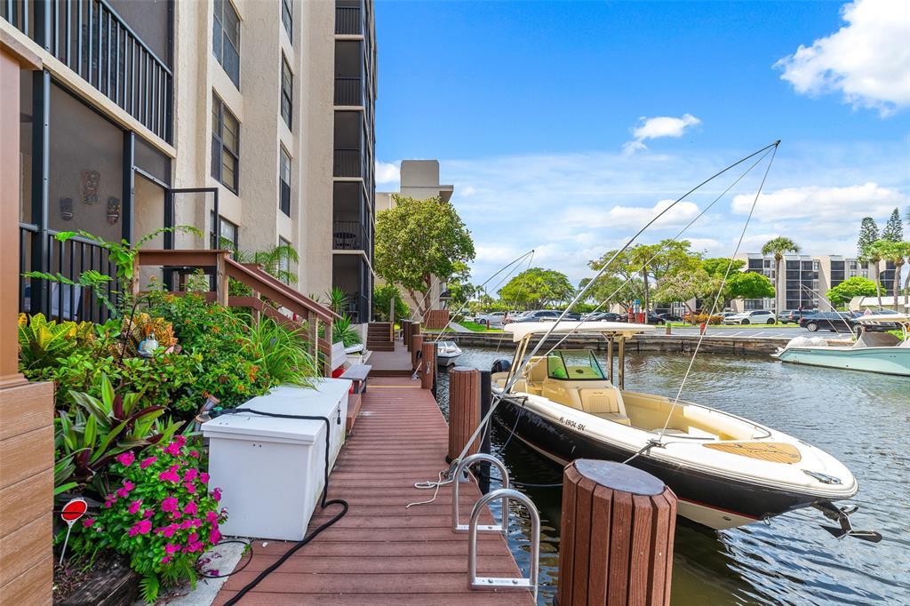 12 Royal Palm Way Unit 103