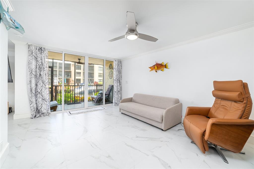 12 Royal Palm Way Unit 103