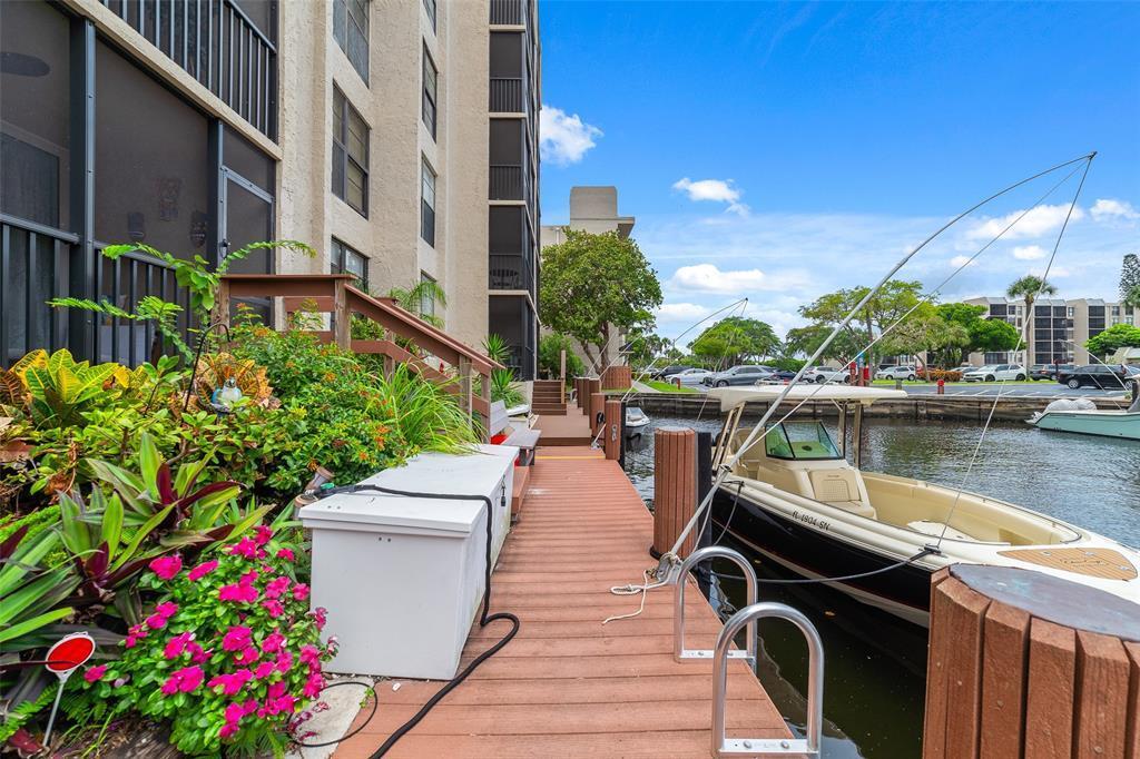 12 Royal Palm Way Unit 103