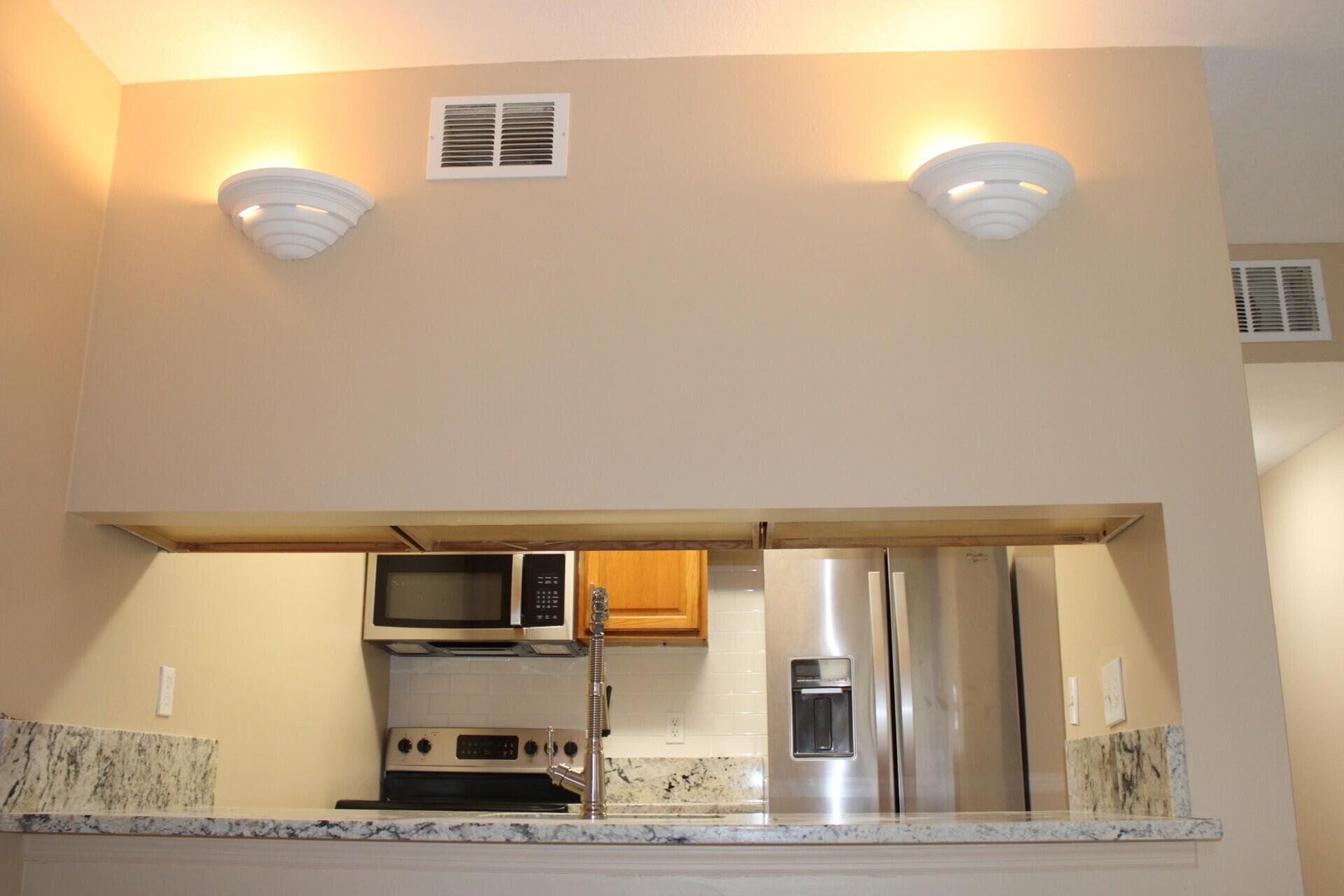 6043 10th Avenue N 131, Greenacres Unit: 131