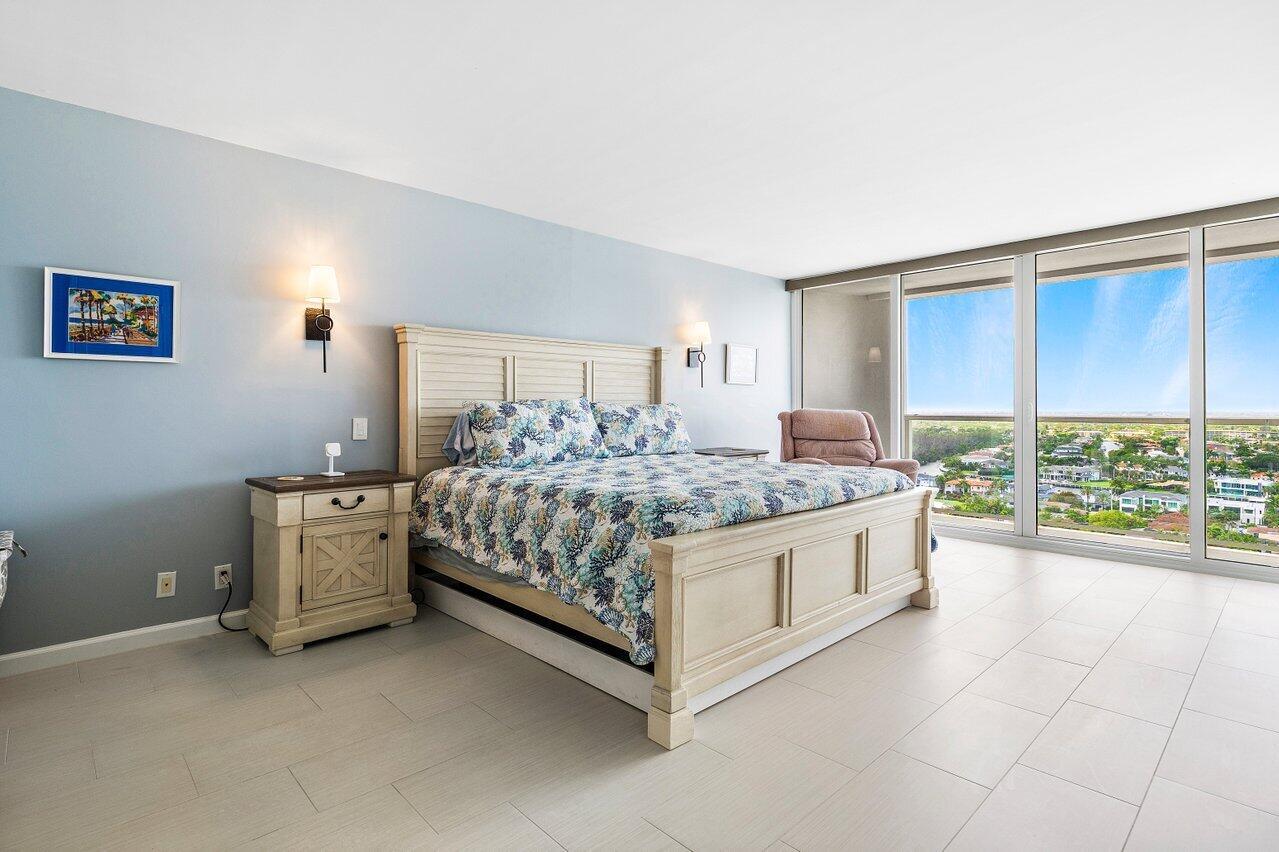 2800 S Ocean Boulevard 22m