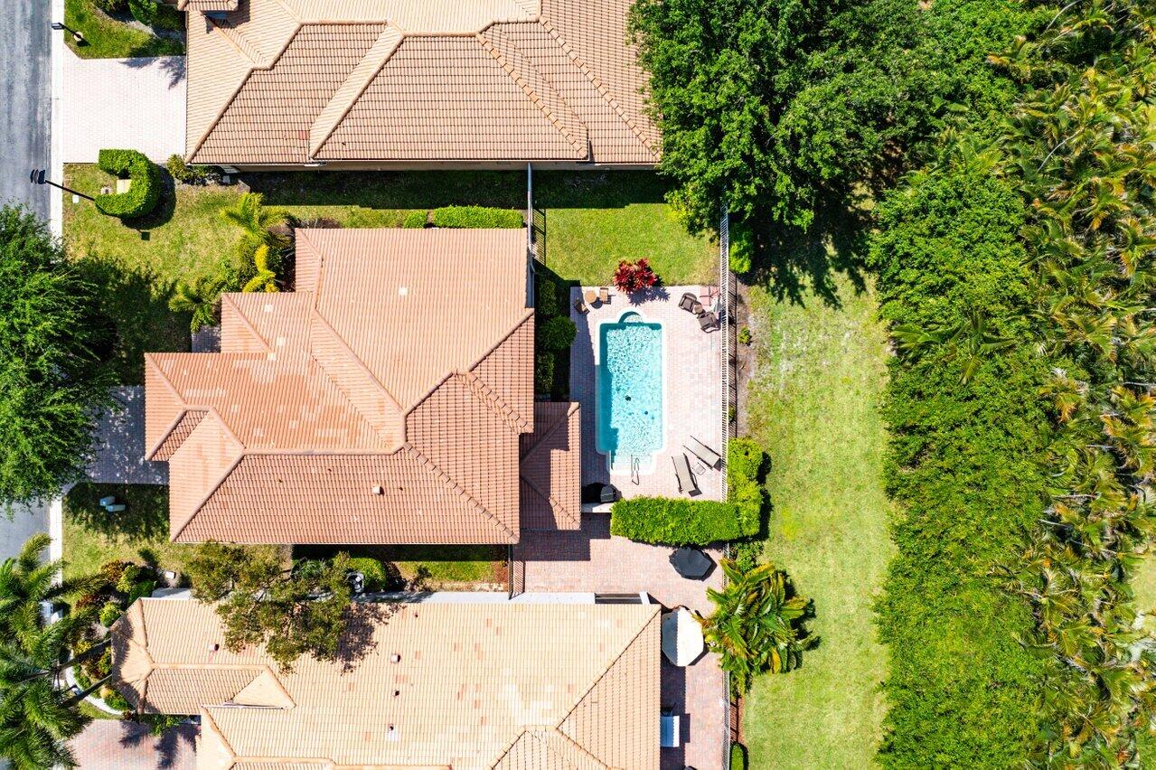 5665 Via De La Plata Circle