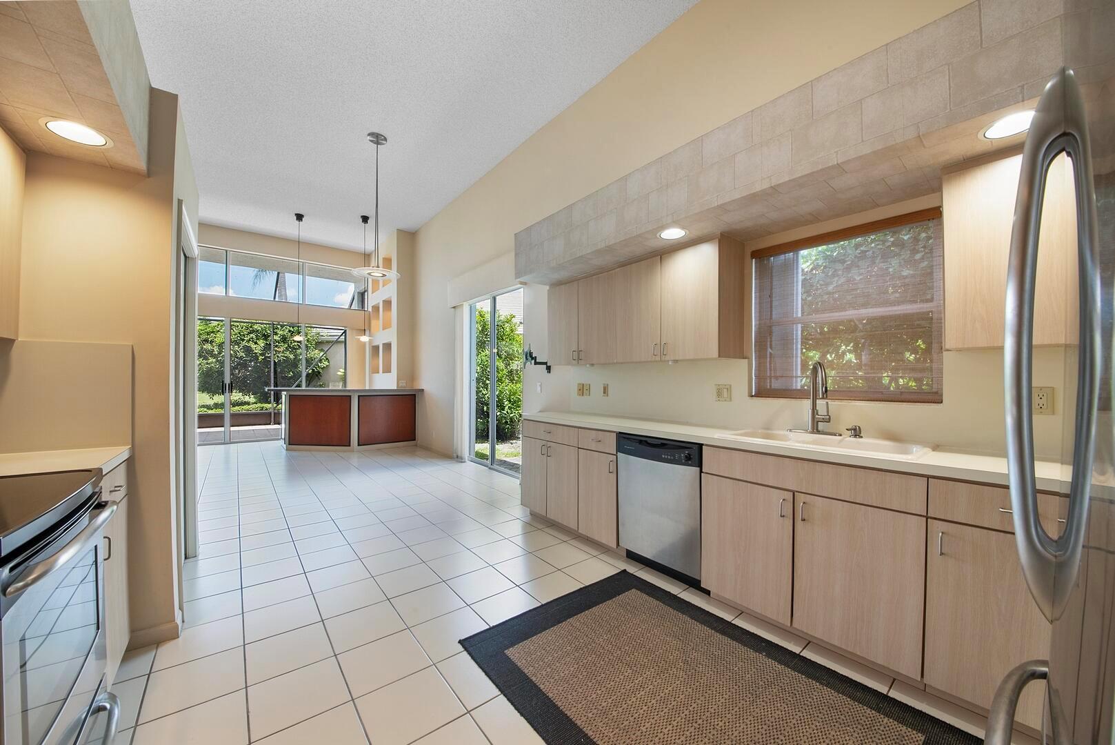 11942 Fountainside Circle