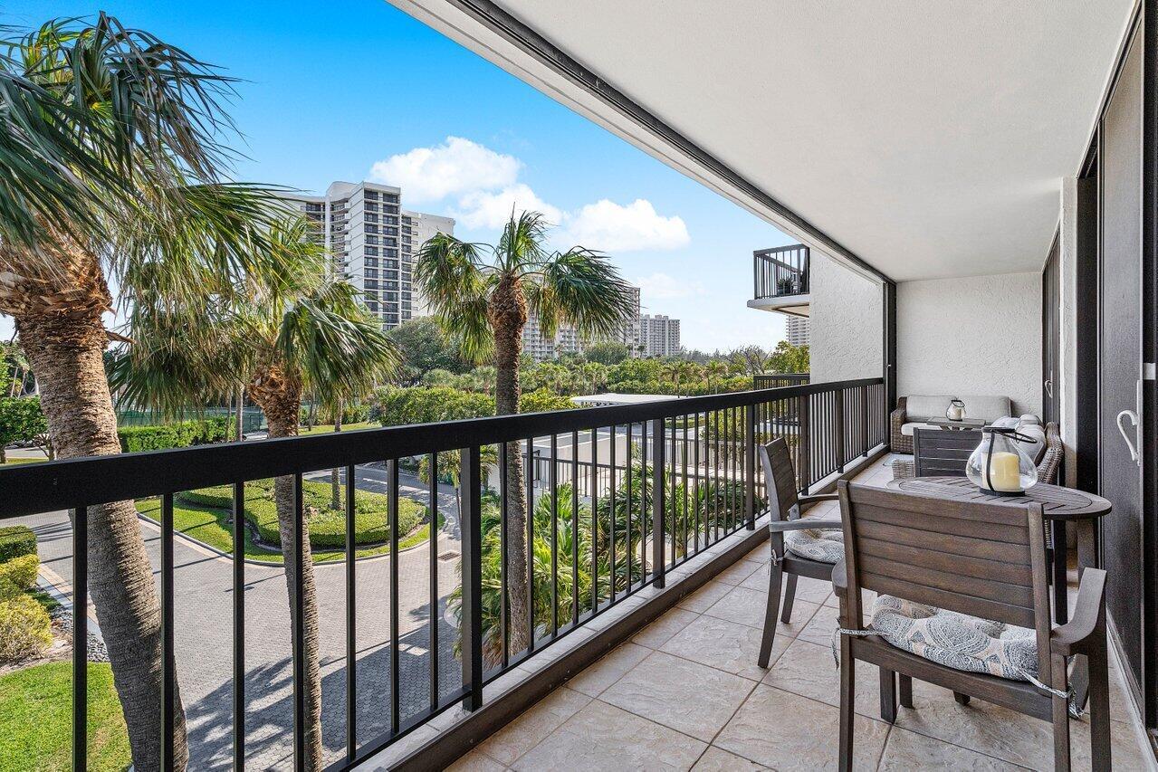 4748 S Ocean Boulevard 301