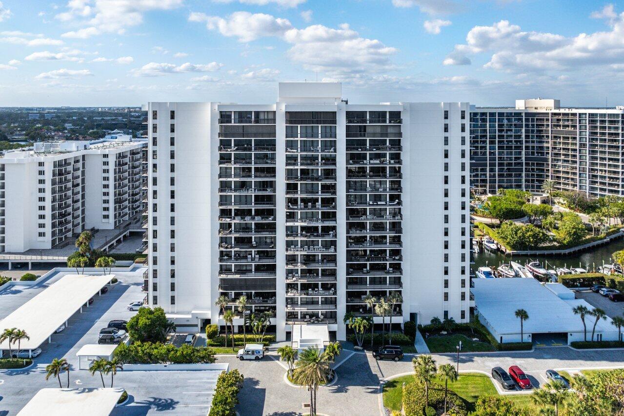 4748 S Ocean Boulevard 301