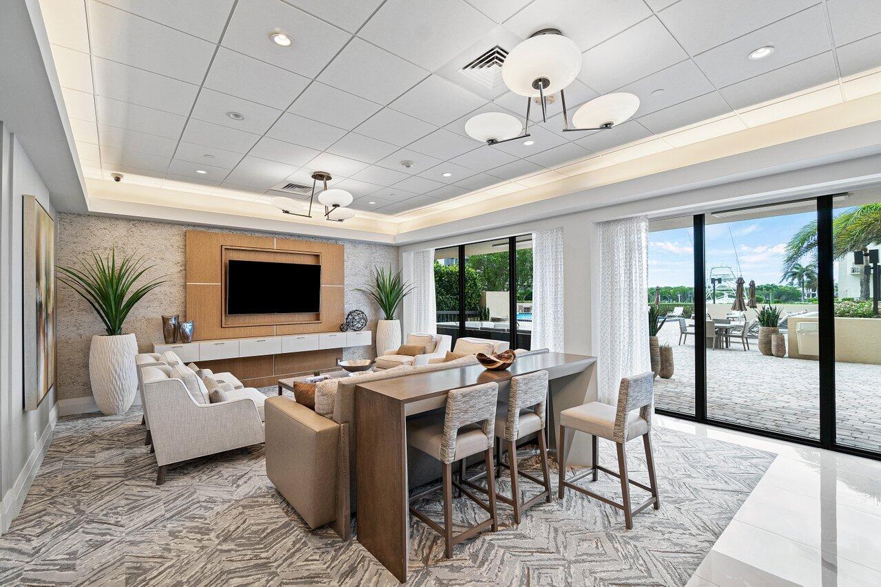 4748 S Ocean Boulevard 301