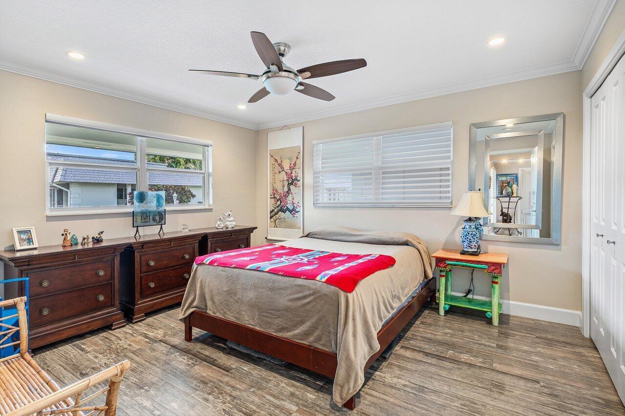 401 French Royale Circle