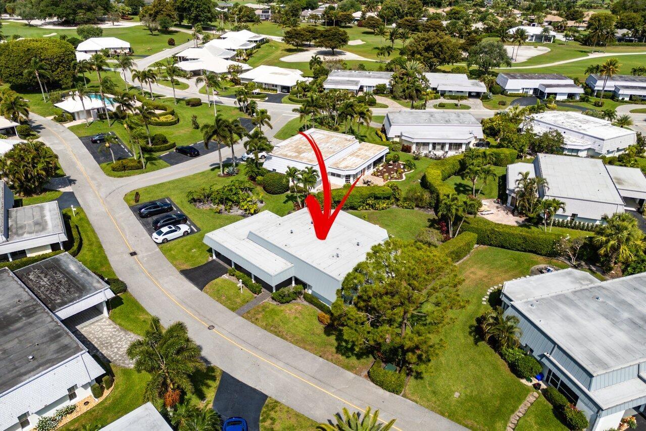 401 French Royale Circle