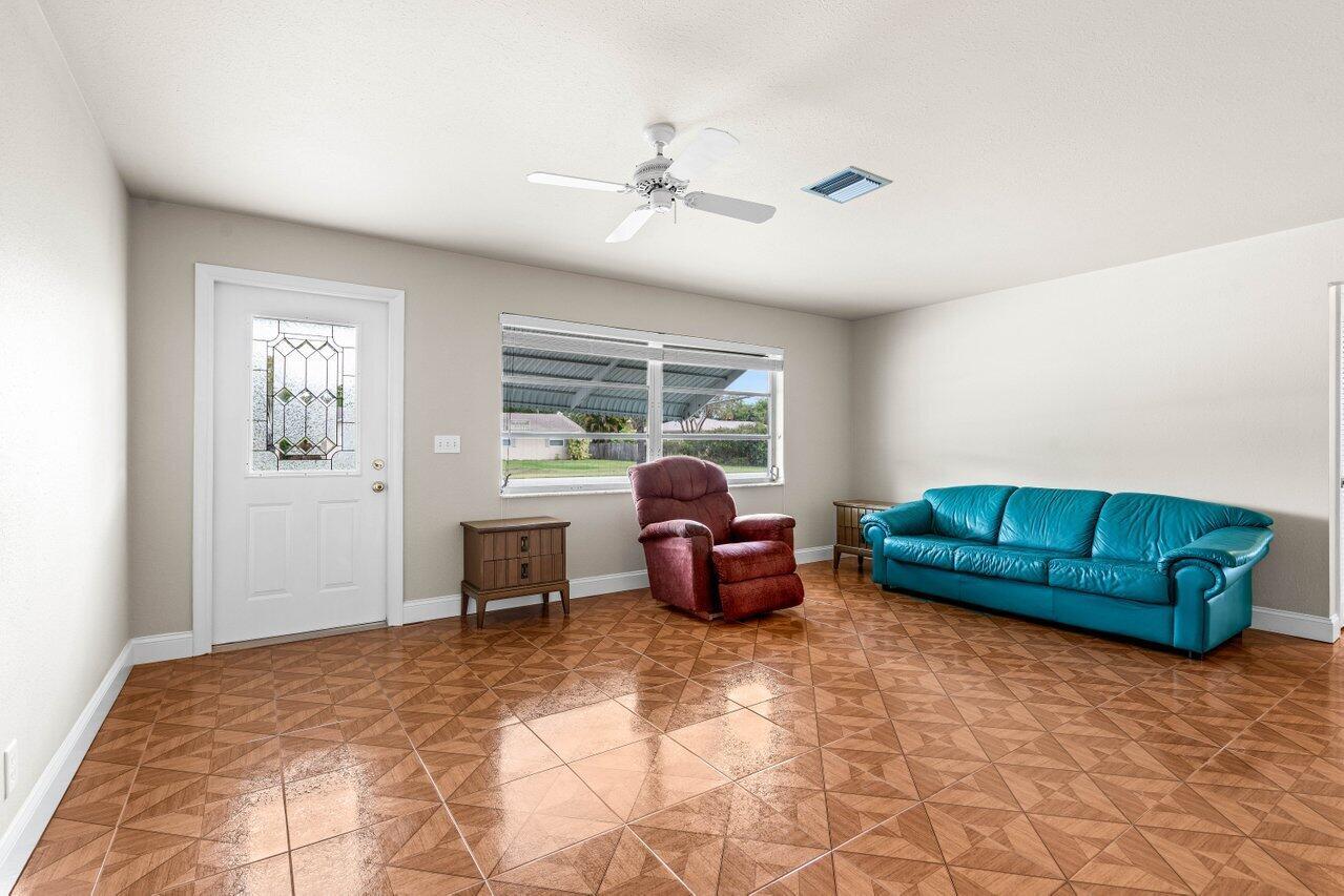 4588 Brady Boulevard