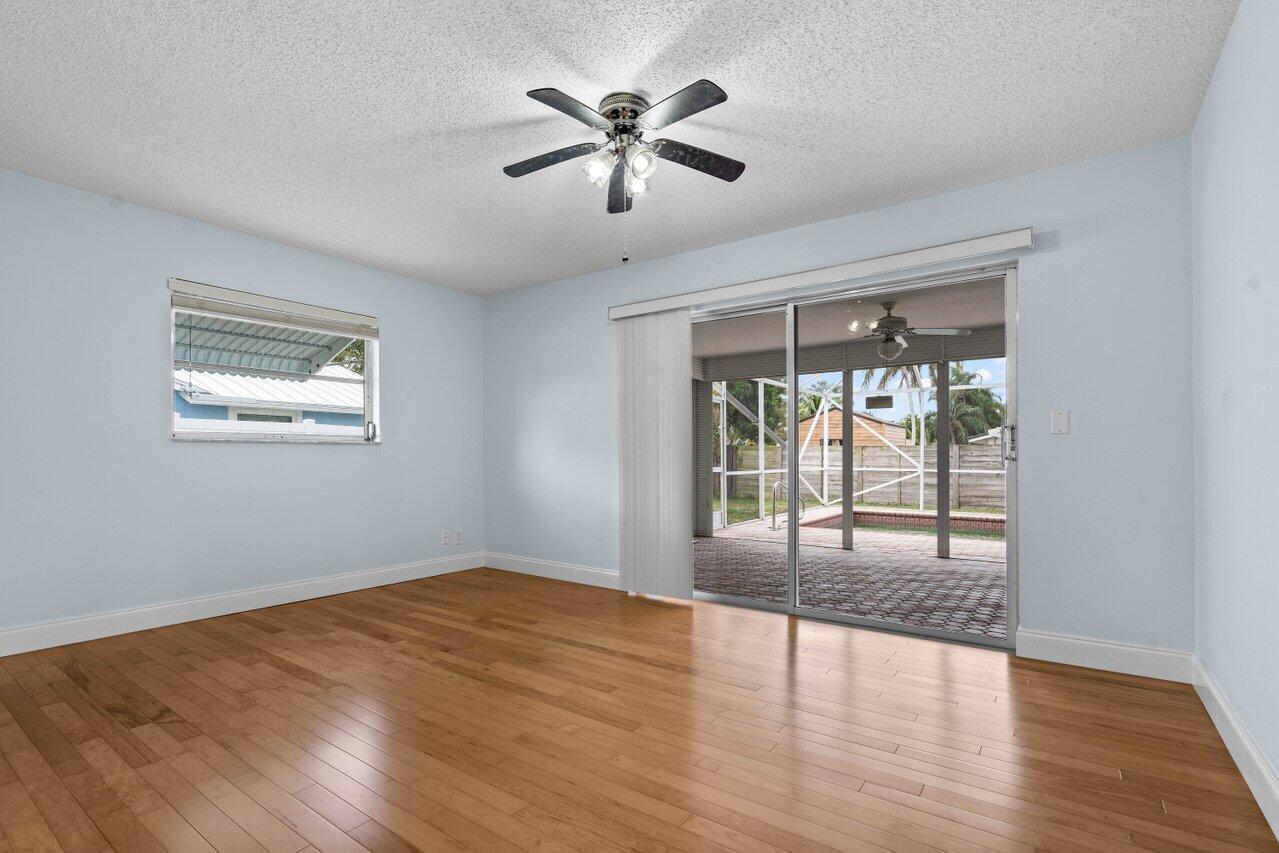 4588 Brady Boulevard