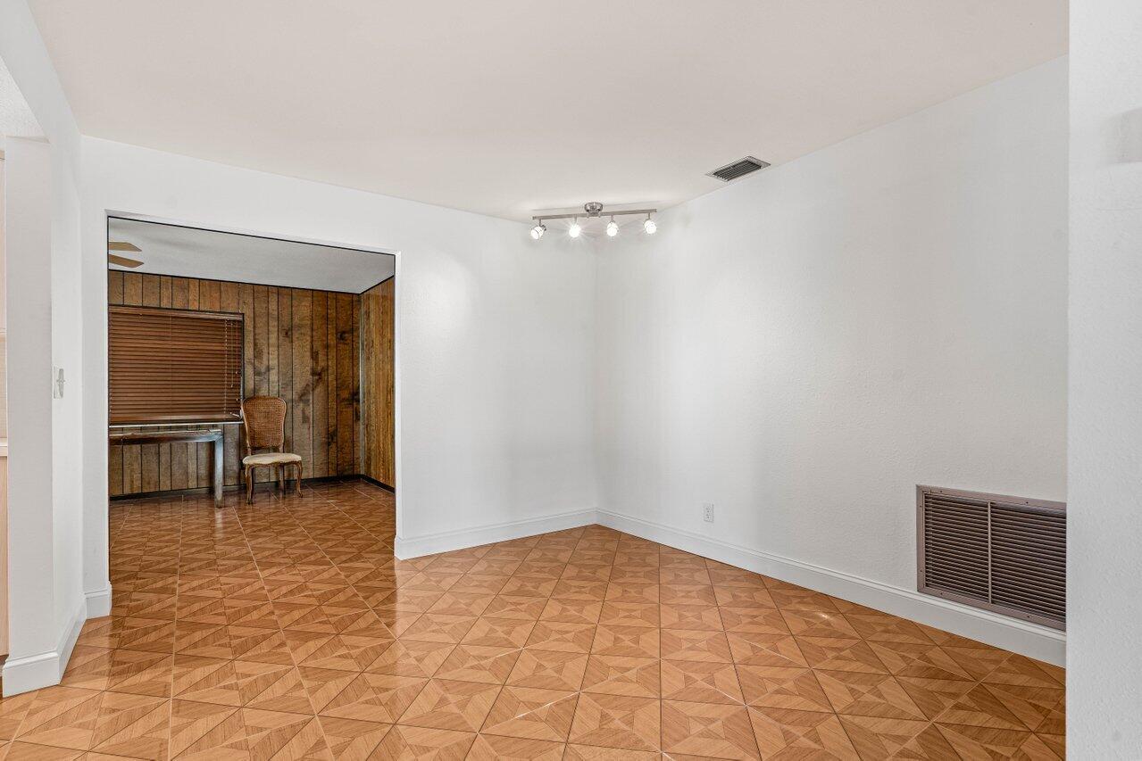 4588 Brady Boulevard