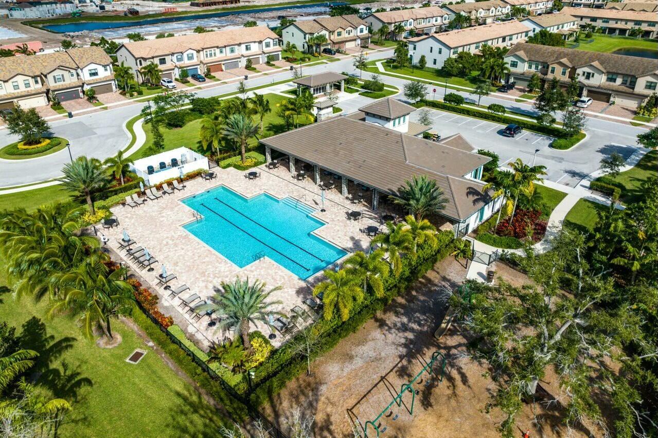 4821 San Fratello Circle