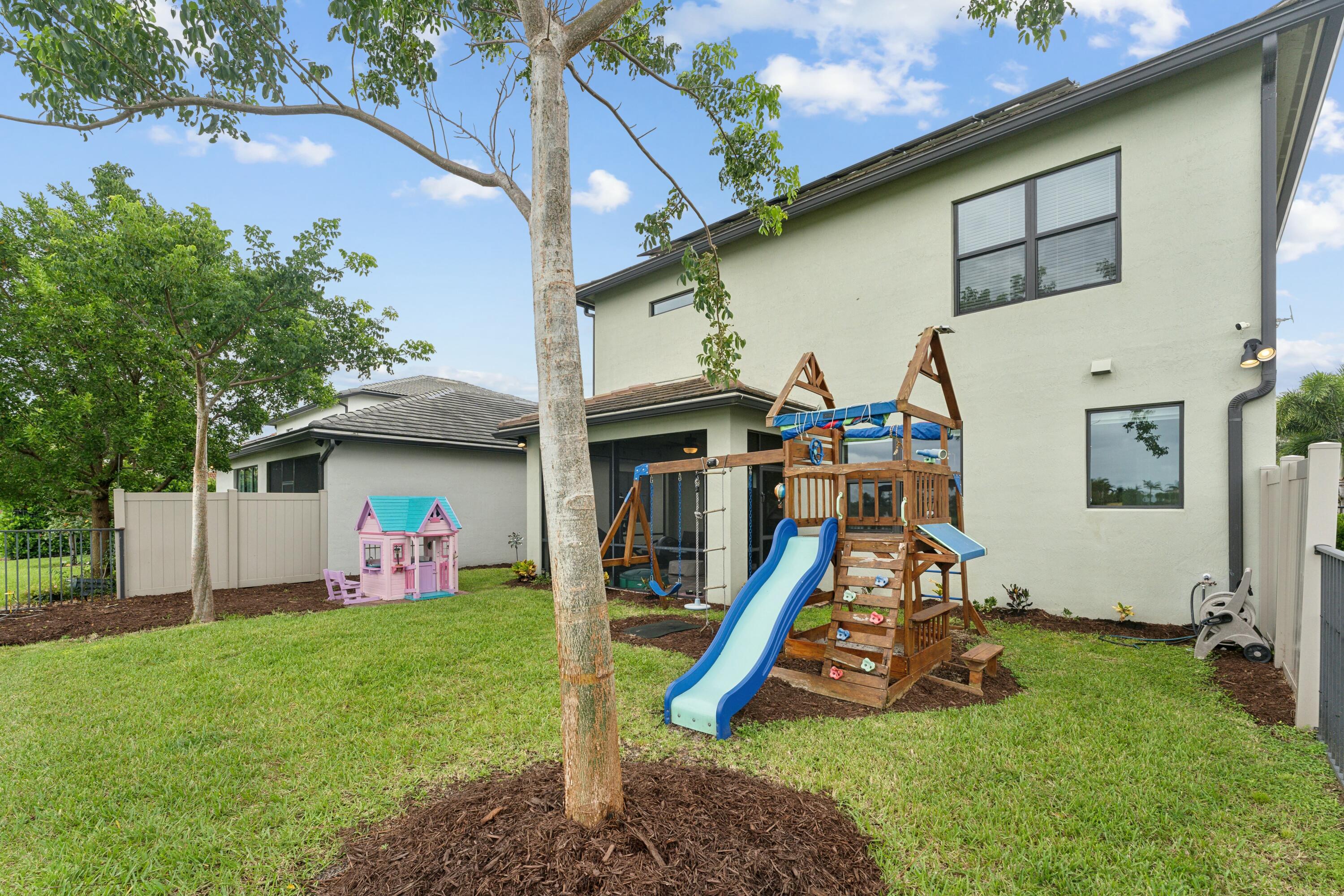 4821 San Fratello Circle