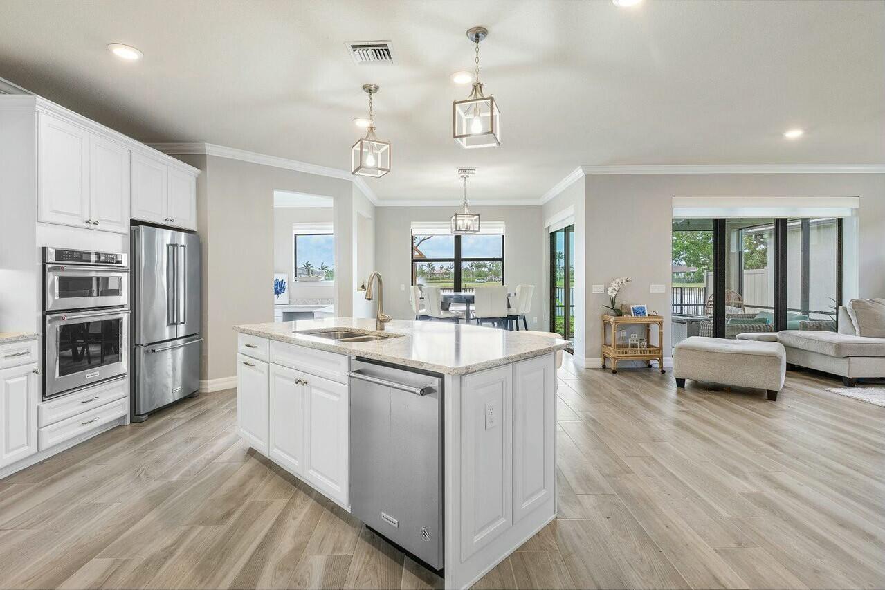 4821 San Fratello Circle