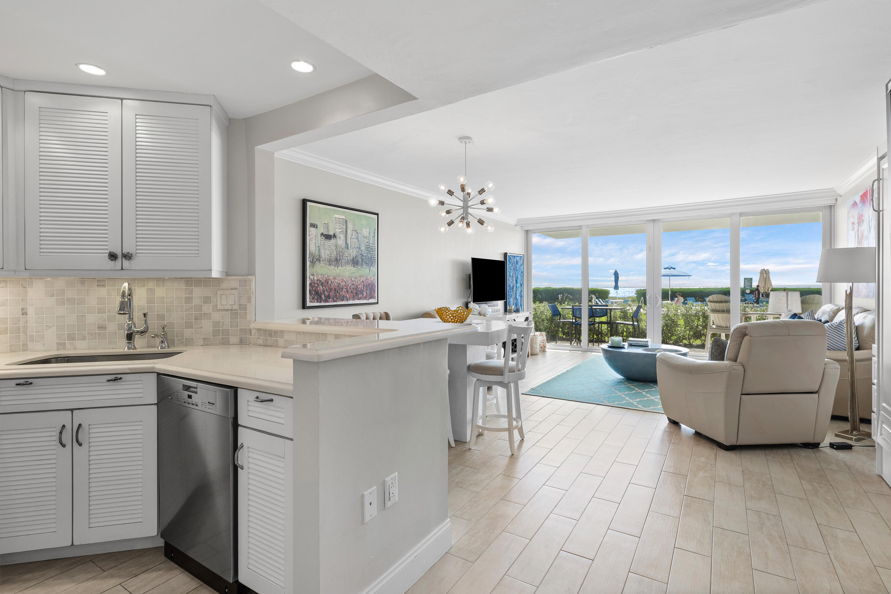 1225 S Ocean Boulevard 103