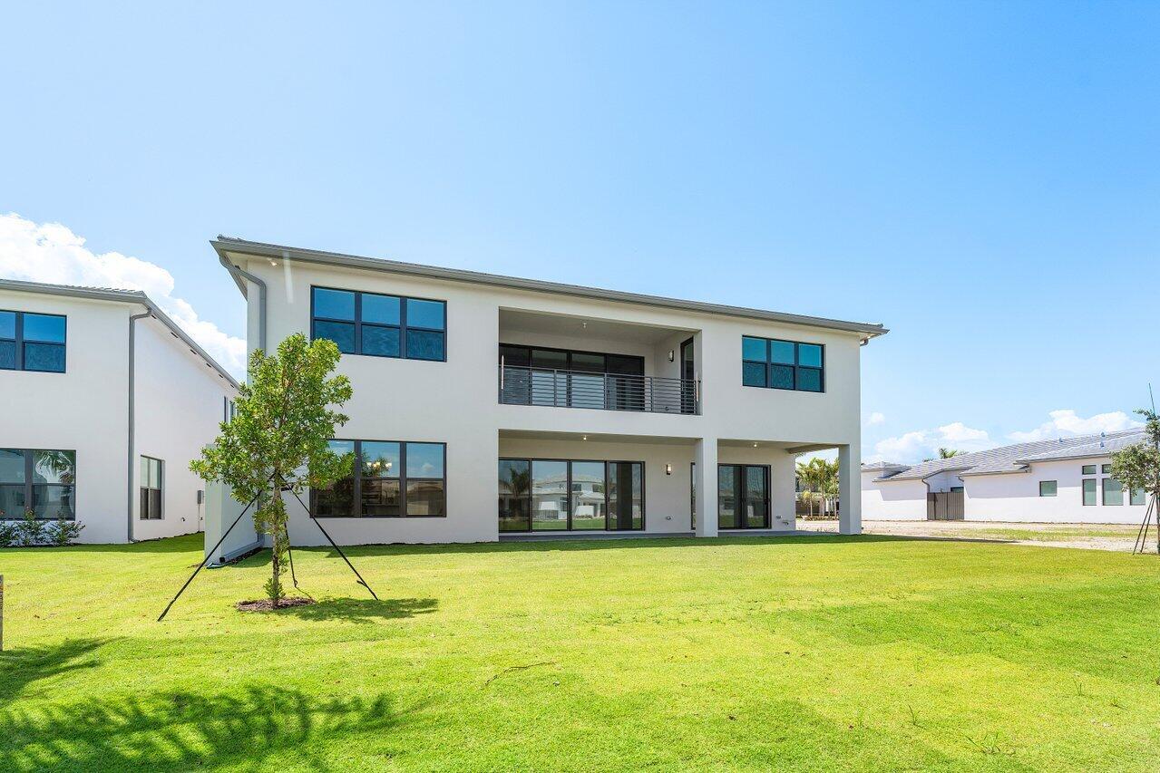 9459 Riverside Park Drive