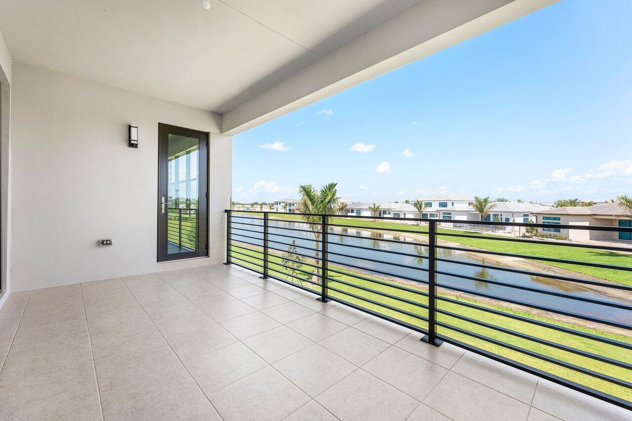 9459 Riverside Park Drive