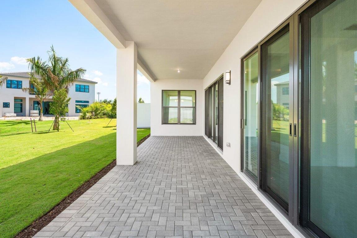 9459 Riverside Park Drive