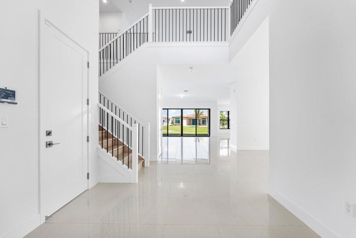 9459 Riverside Park Drive