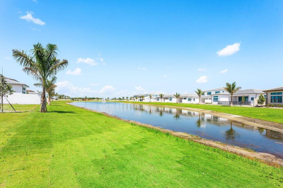 9459 Riverside Park Drive