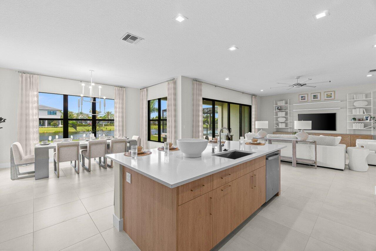 20407 Southernwood Avenue