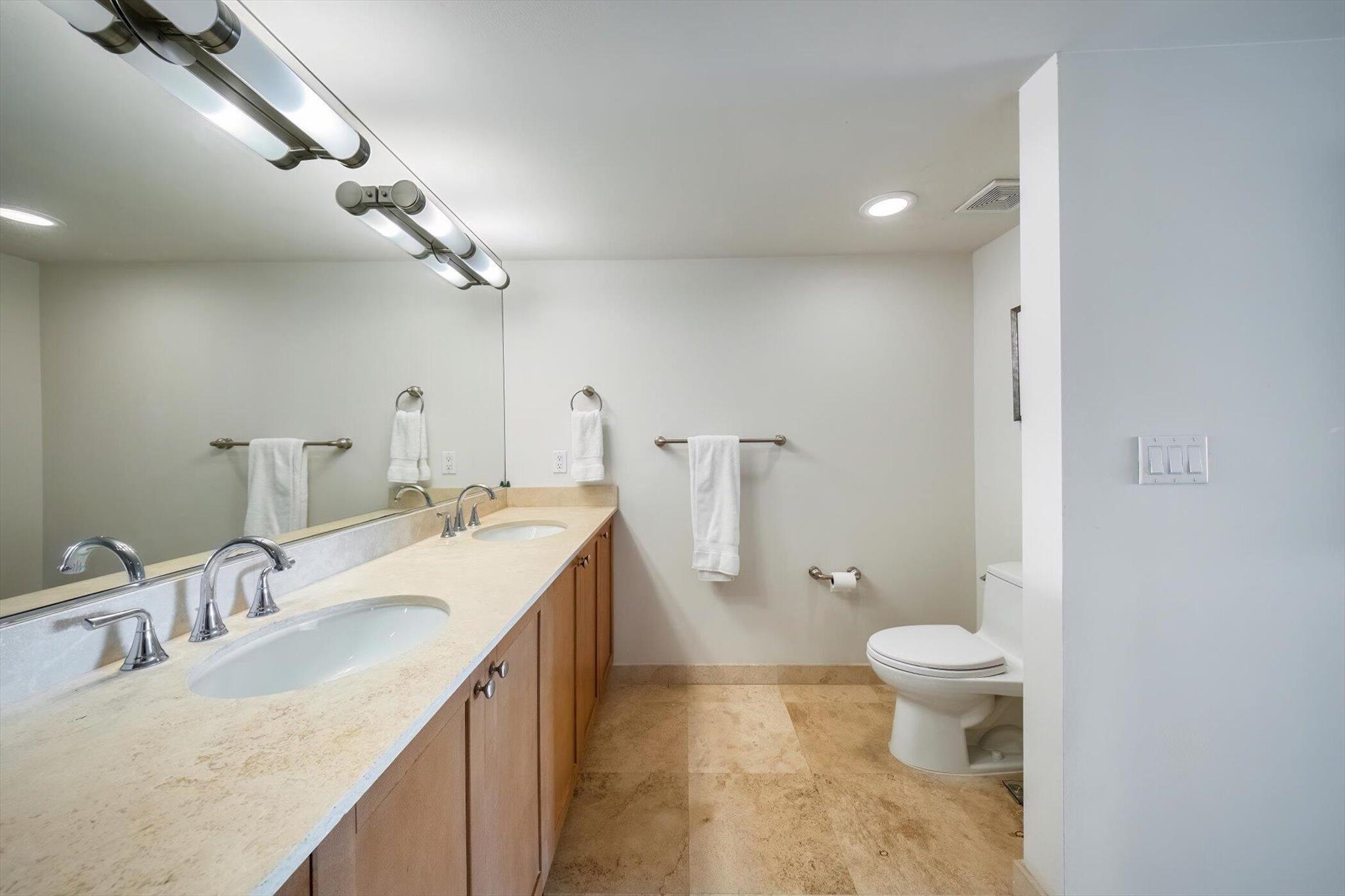 99 SE Mizner Boulevard Ph 22