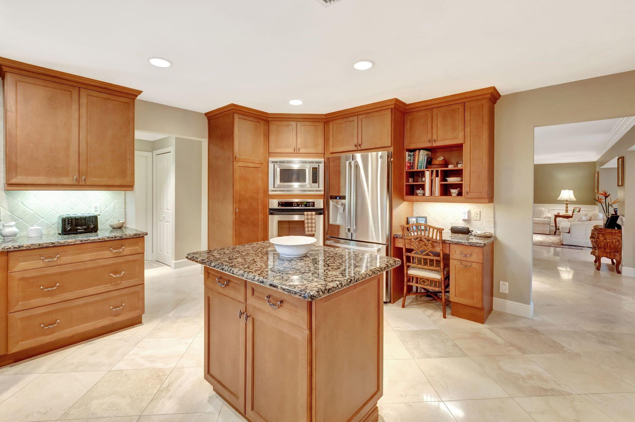 11943 Date Palm Drive