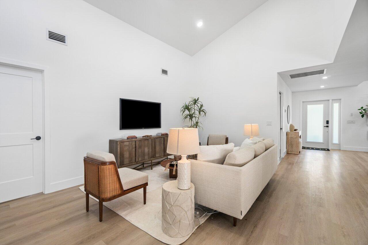 4408 Nicole Circle