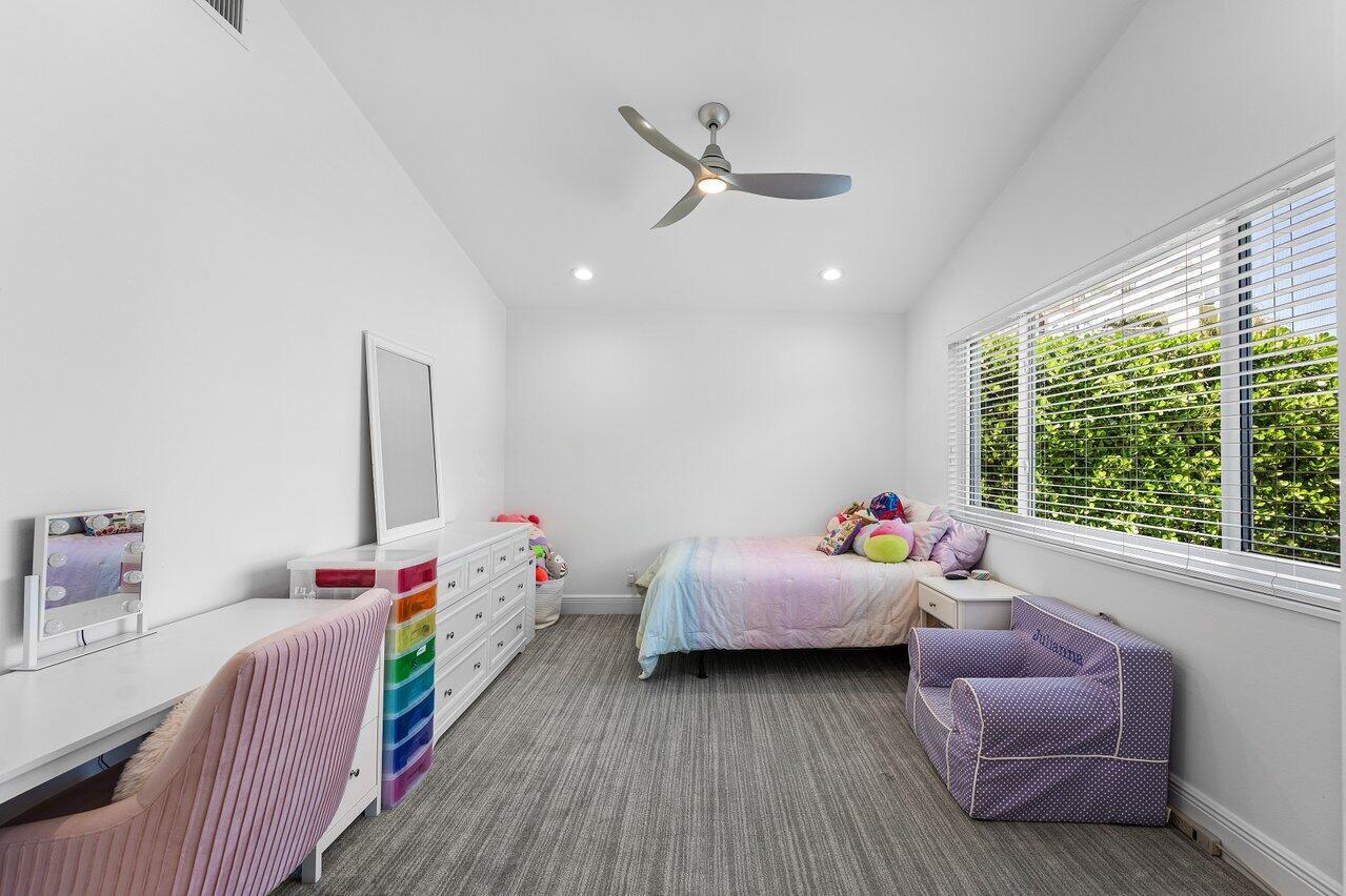 7700 NE Spanish Trail Court