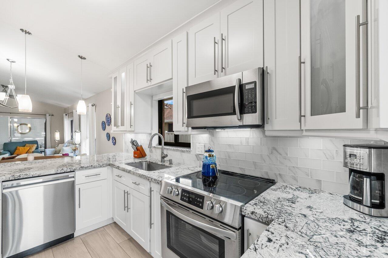 8167 Summerbreeze Lane