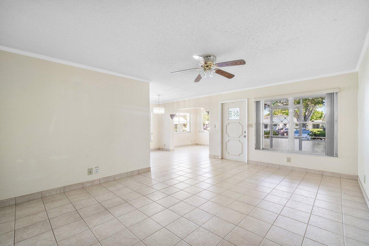 8726 NW 10th Street D86