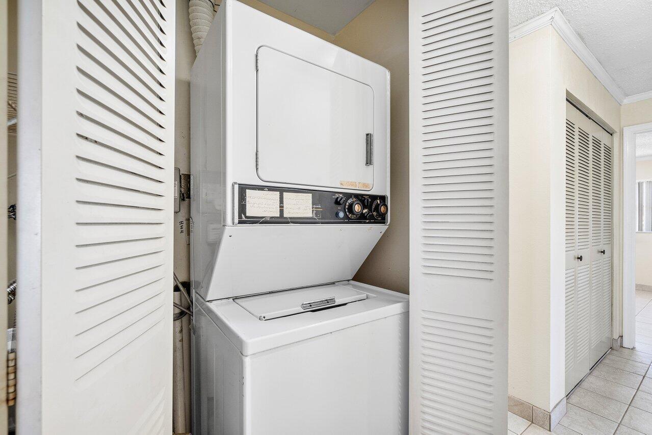 8726 NW 10th Street D86