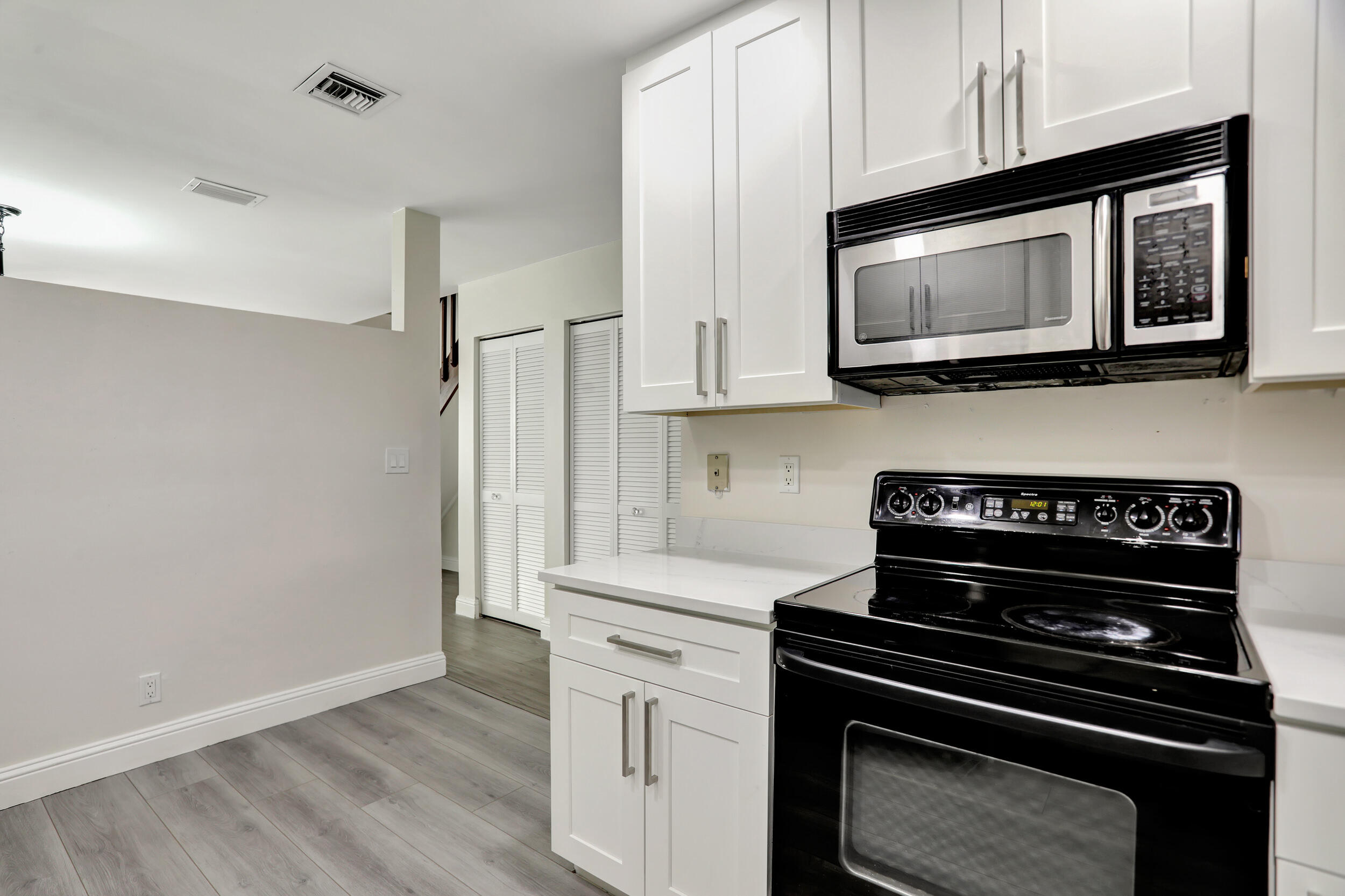 9775 Riverside Drive 68-3, Coral Springs Unit: 68-3