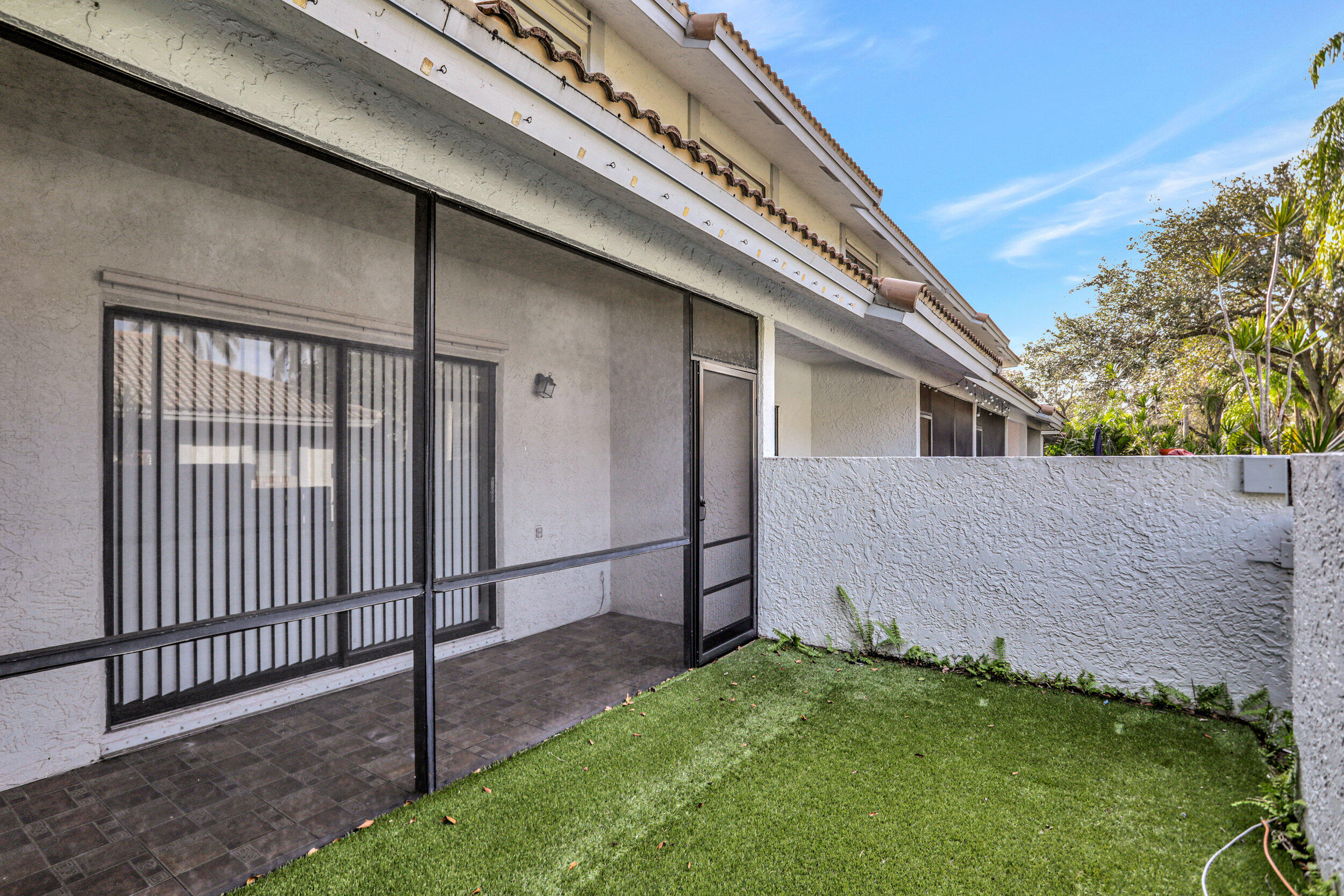 9775 Riverside Drive 68-3, Coral Springs Unit: 68-3