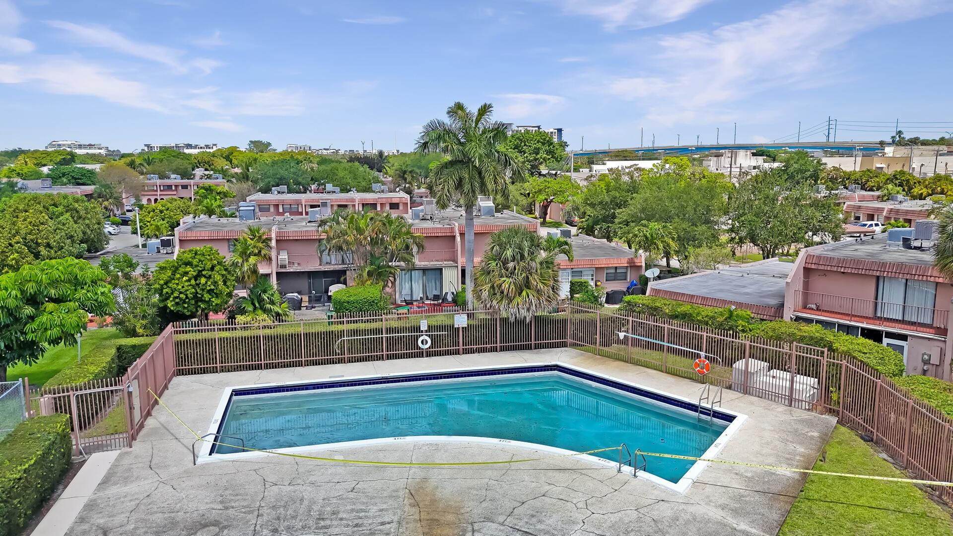 31 Toledo Court 4-35, Davie Unit: 4-35