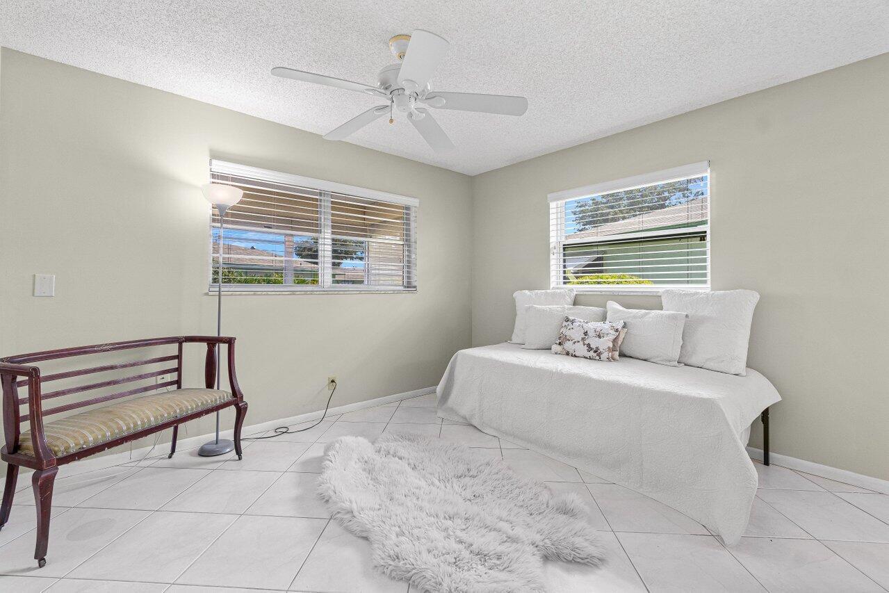 617 Hummingbird Lane