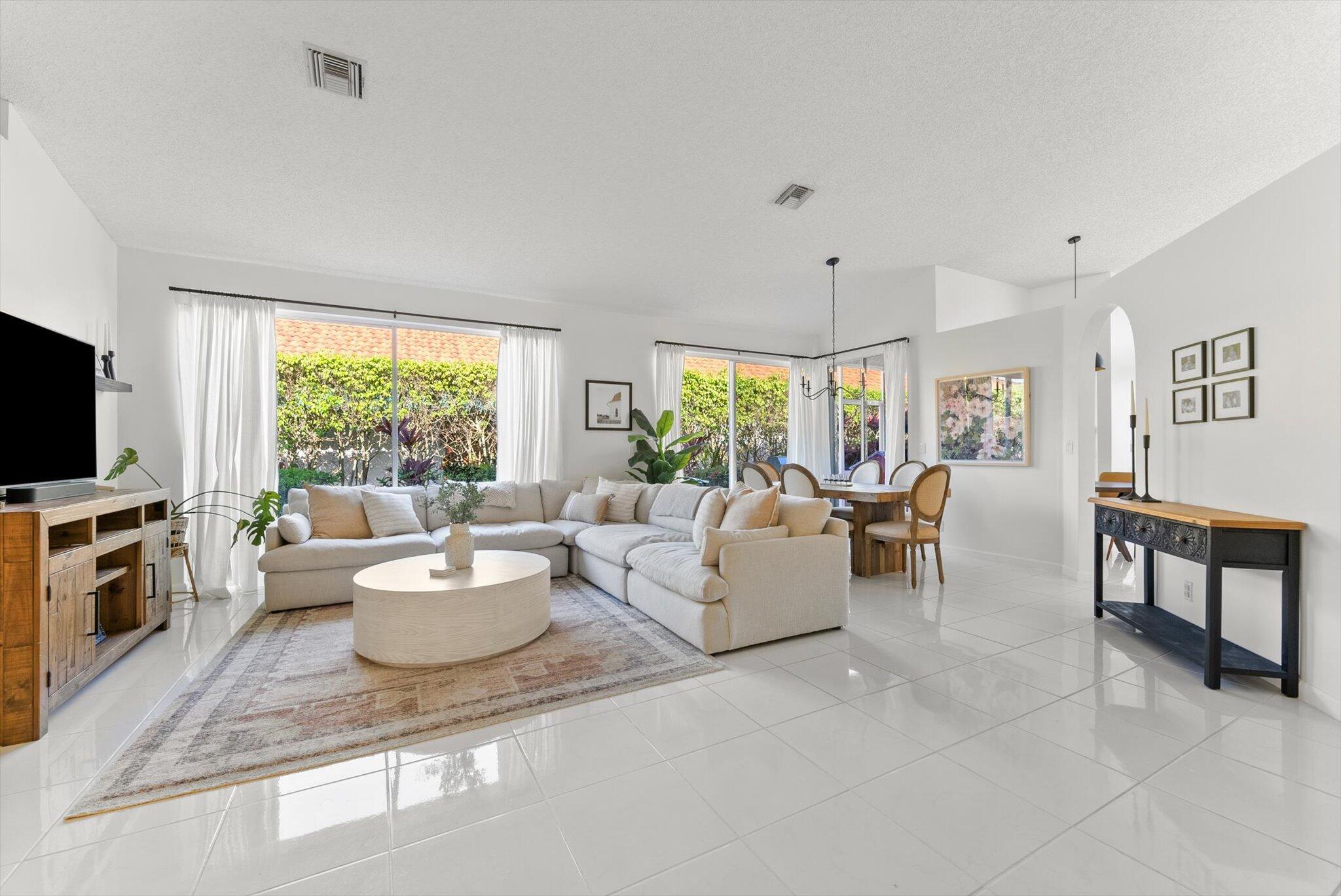 9127 Long Lake Palm Drive