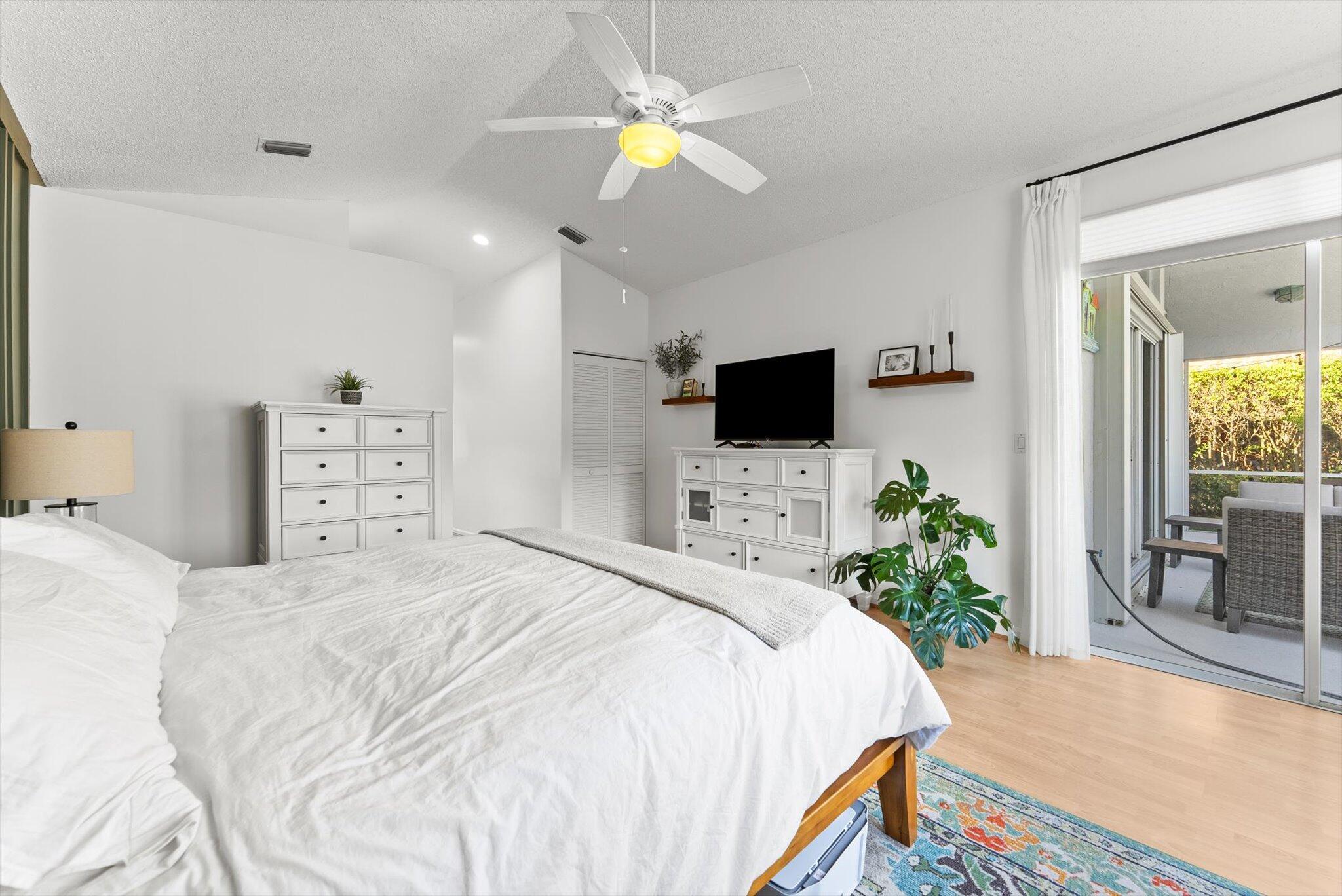 9127 Long Lake Palm Drive