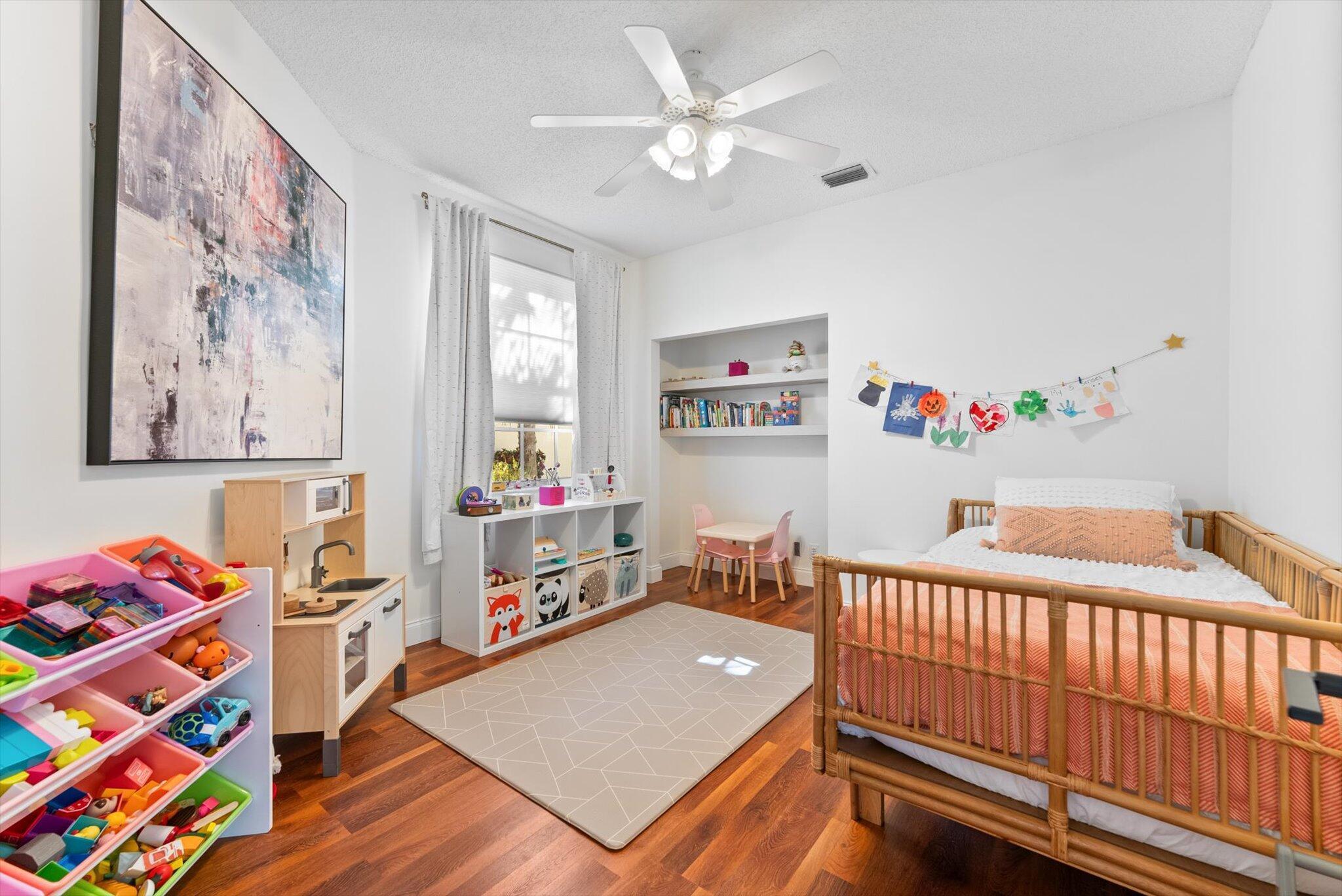 9127 Long Lake Palm Drive