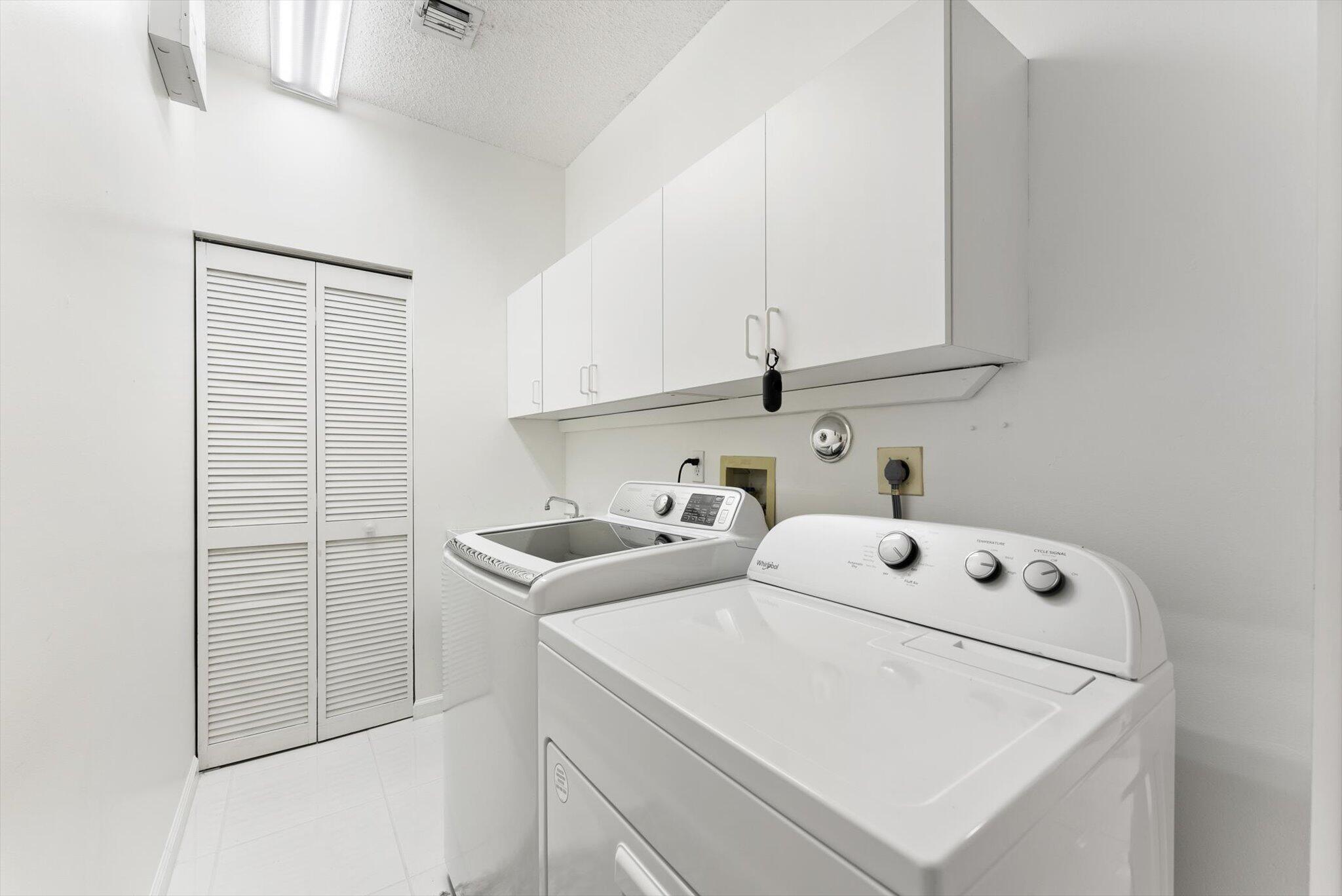 9127 Long Lake Palm Drive