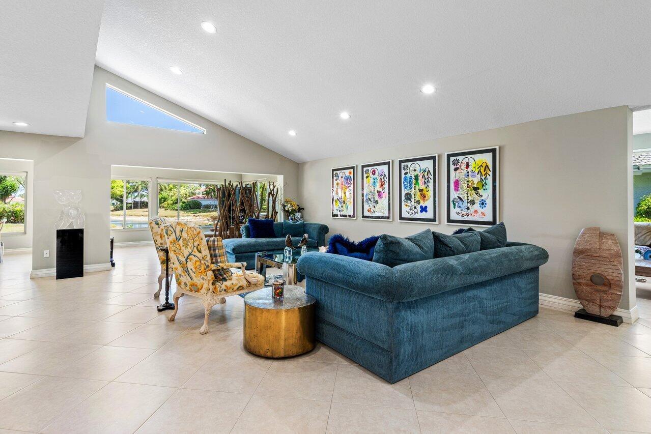 19 Estate Drive
