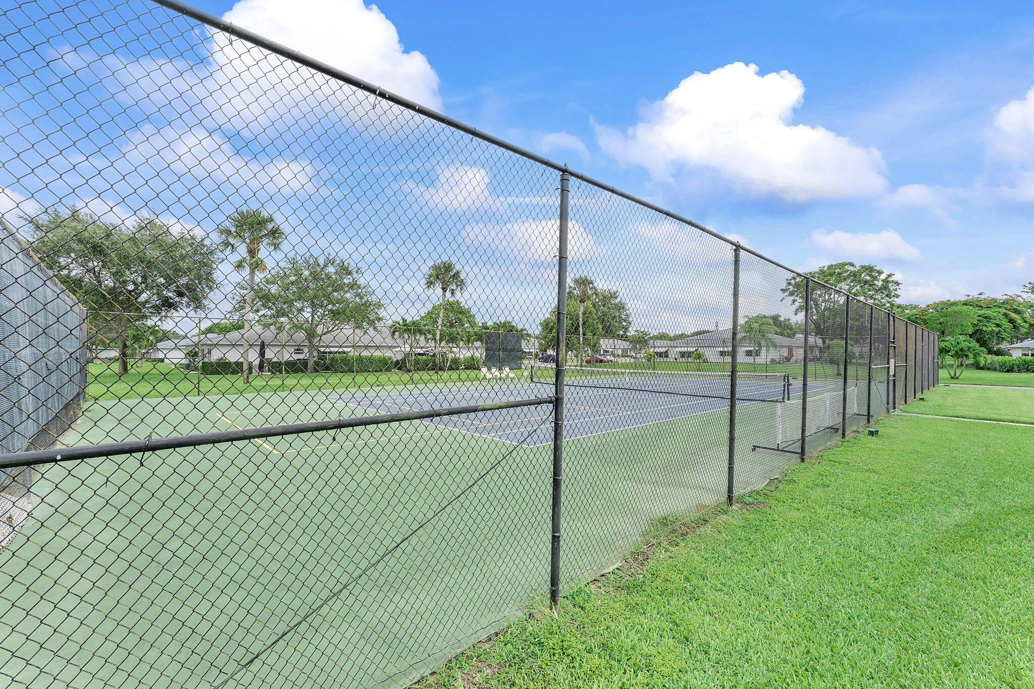 1347 NE High Point Way Way NE D